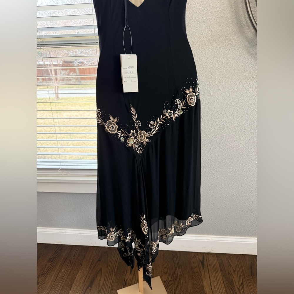 NWT Vintage Cache 90's Y2K Silk Beaded Gown Dress Size 6 - Picture 7 of 10